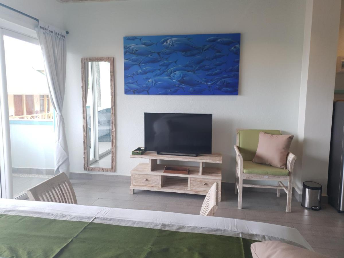 Bord Mer City Apartments La Digue Kültér fotó